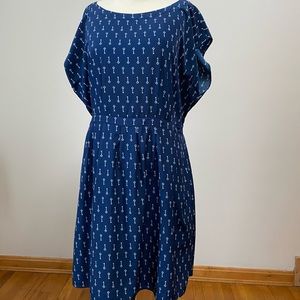 Old Navy XL navy blue key pattern dress